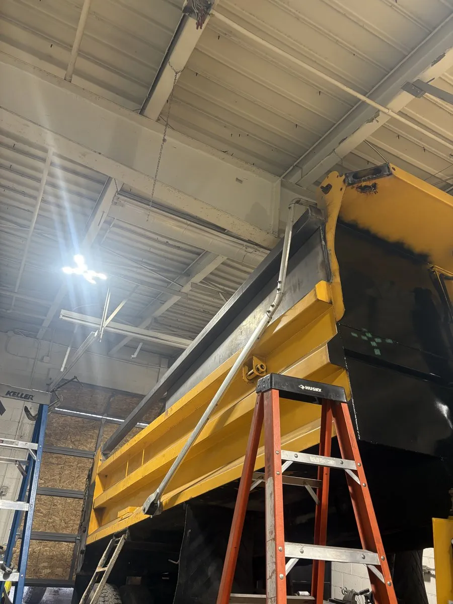 Dump truck body welding repair Oakland County